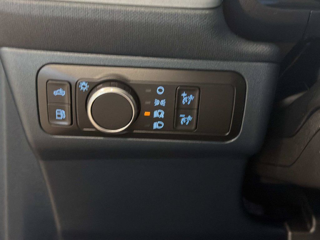 Certified 2022 Ford Maverick Lariat w/ Lariat Luxury Package FWD image 24