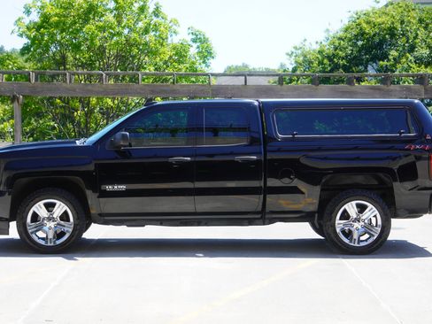 Used 2018 Chevrolet Silverado 1500 Custom w/ Texas Edition AWD/4WD image 4