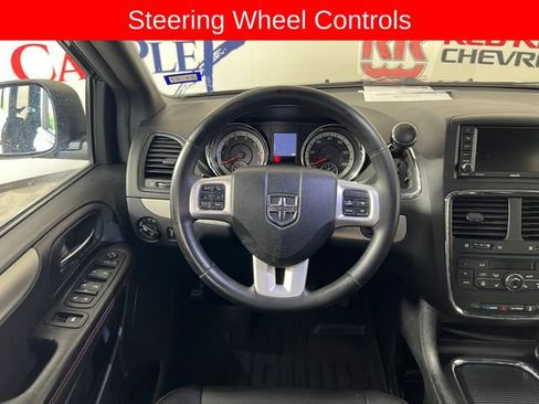 Used 2019 Dodge Grand Caravan GT w/ Safety Sphere Group FWD image 15