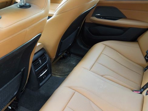 Certified 2023 BMW i4 eDrive40 w/ M Sport Package image 36