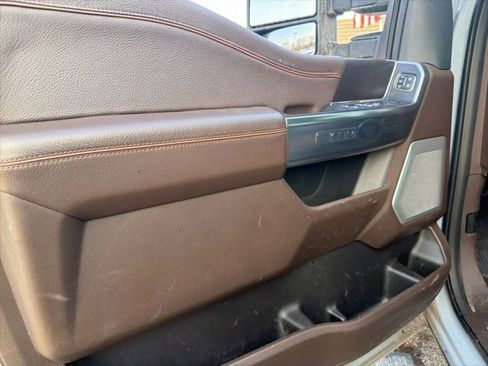 Used 2024 Ford F250 King Ranch w/ Chrome Package image 28