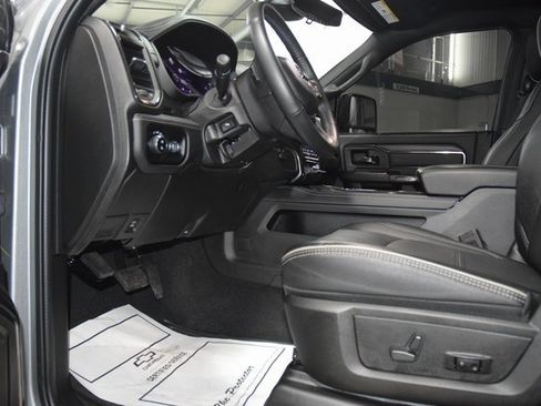 Used 2024 RAM 2500 Limited image 34