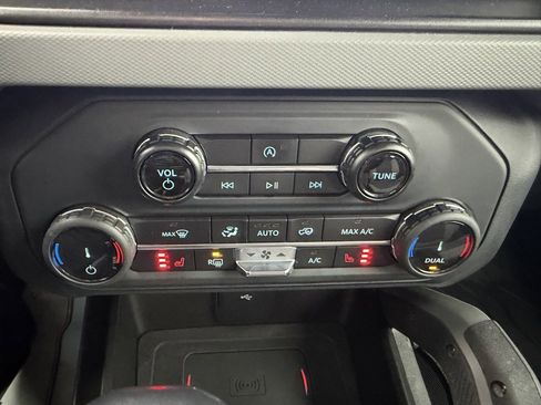 Used 2022 Ford Bronco Big Bend image 33