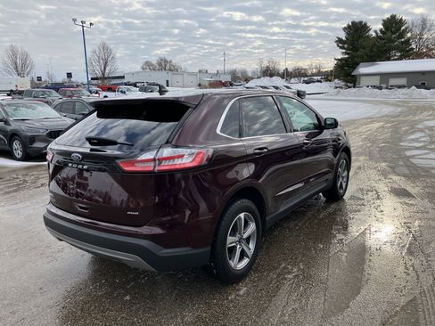 Used 2022 Ford Edge SEL w/ Convenience Package image 6