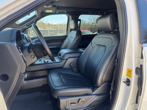 Used 2020 Ford Expedition Limited w/ Special Edition Package image 34