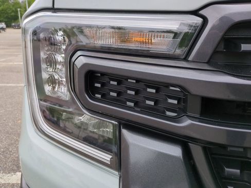 Used 2024 Ford Ranger XLT w/ Equipment Group 301A High AWD/4WD image 10