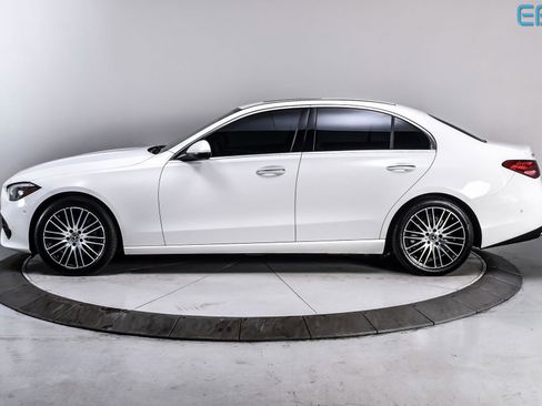 Used 2024 Mercedes-Benz C 300 4MATIC Sedan image 3