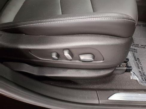 Certified 2024 Cadillac XT5 Premium Luxury FWD image 11