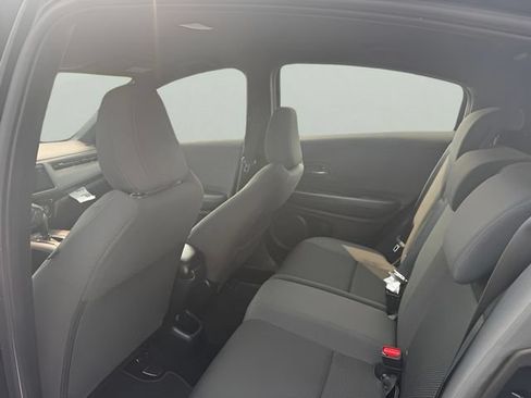 Used 2019 Honda HR-V Sport image 12