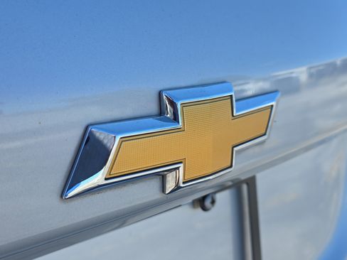 Used 2022 Chevrolet Equinox LT image 9