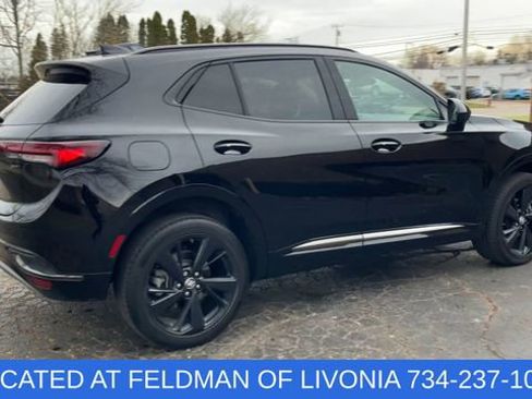 Certified 2022 Buick Envision Essence w/ Sport Touring Package image 8