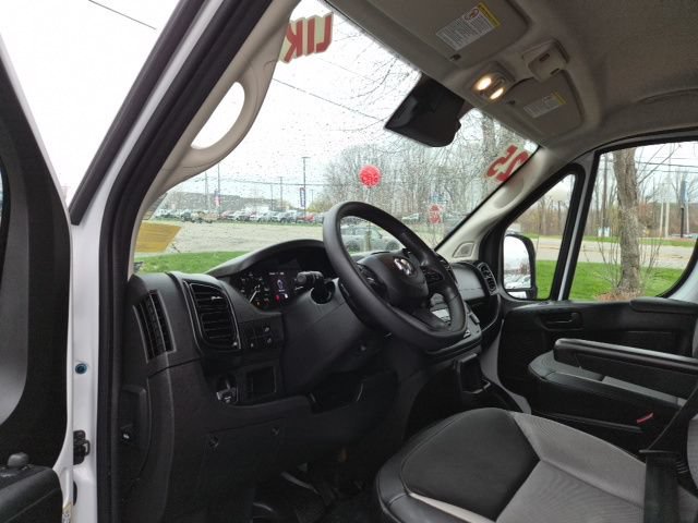 Used 2025 RAM ProMaster 2500 w/ Convenience Group FWD image 13