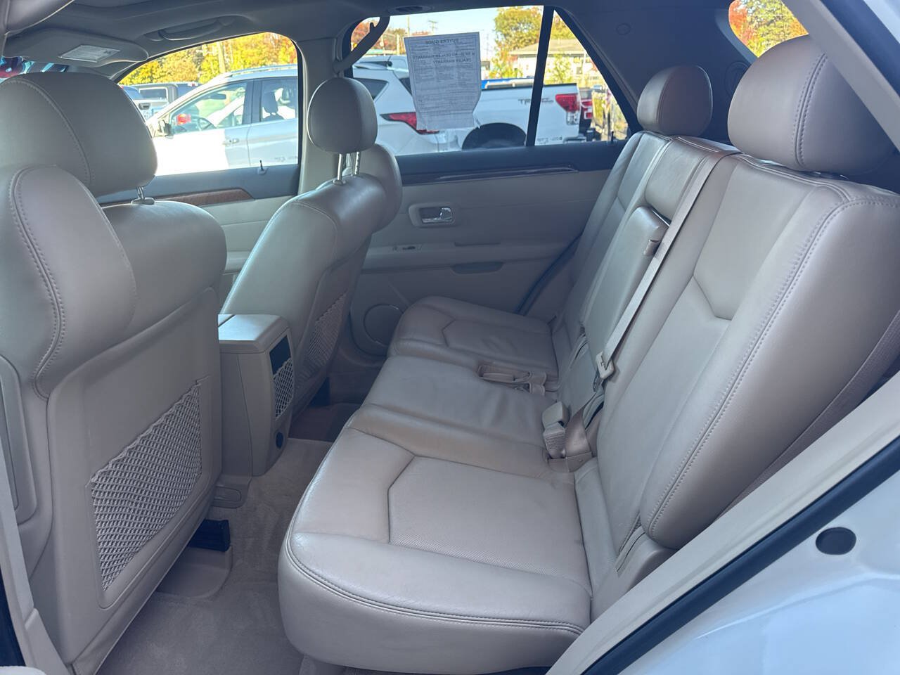 Used 2008 Cadillac SRX AWD w/ Utility Package image 16