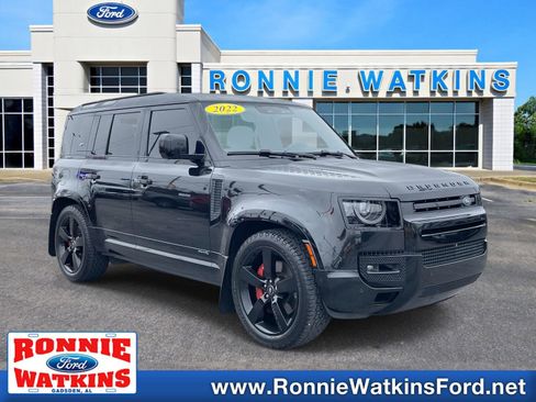 Used 2022 Land Rover Defender 110 X image 1