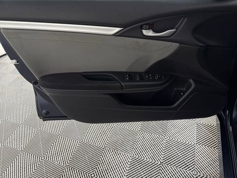 Used 2016 Honda Civic EX-T image 9