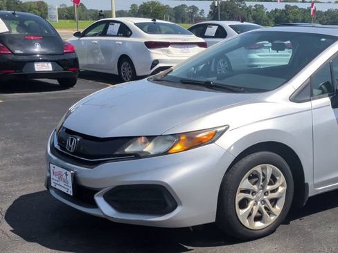Used 2014 Honda Civic LX image 4