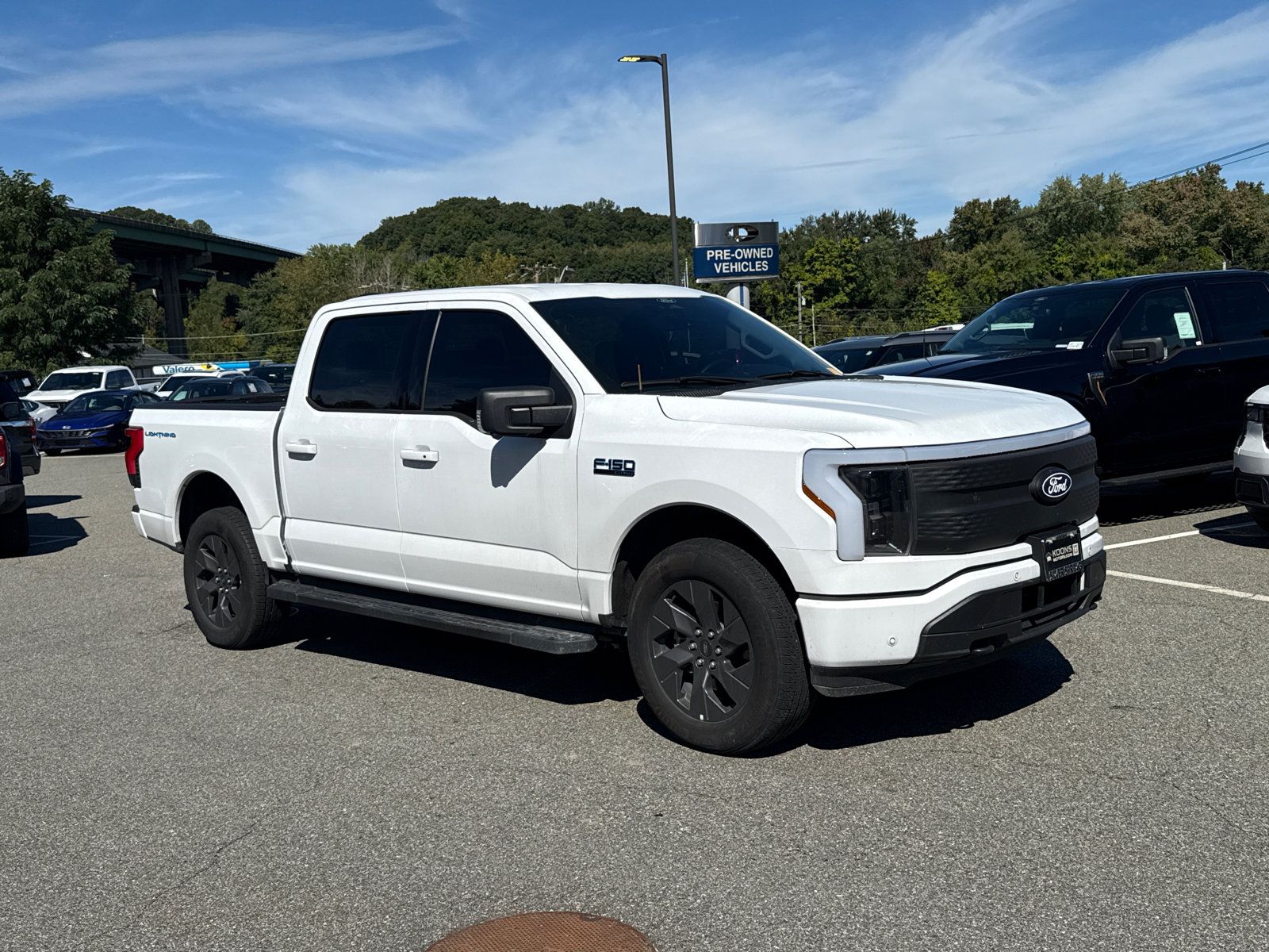Used 2025 Ford F150 Lightning Flash AWD/4WD image 1