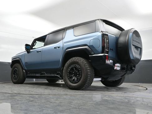 Used 2024 GMC Hummer EV 3X w/ Omega Edition AWD/4WD image 43
