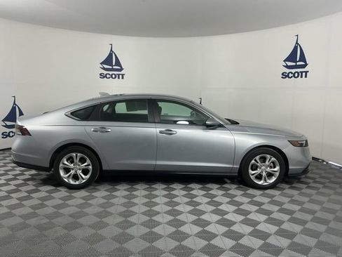 Used 2024 Honda Accord LX image 6