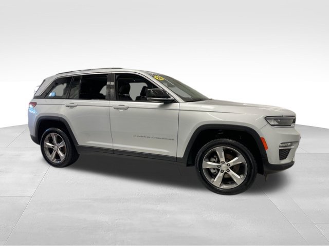 Used 2022 Jeep Grand Cherokee Limited AWD/4WD image 7