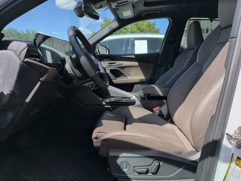Used 2025 Audi Q5 Premium Plus w/ Premium Plus AWD/4WD image 15