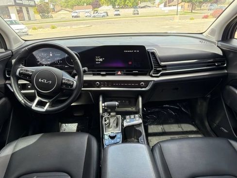 Used 2024 Kia Sportage SX FWD image 17