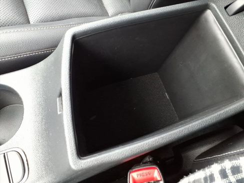 Used 2022 Kia Niro EX Premium image 28