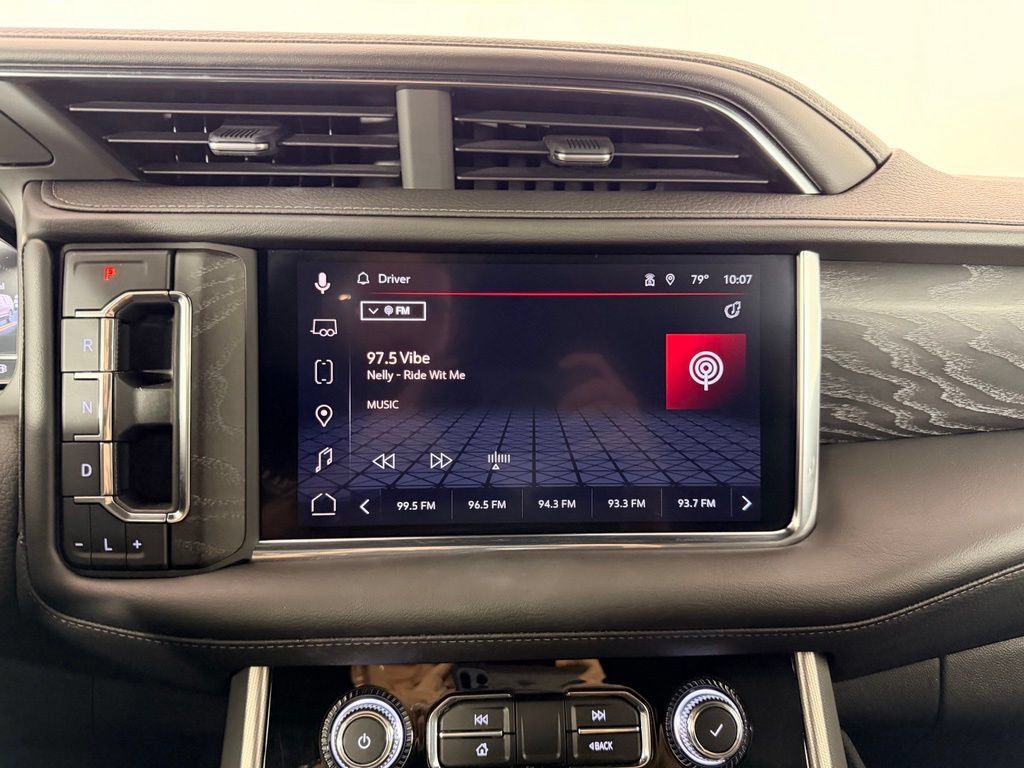 Used 2023 GMC Yukon Denali w/ LPO, Floor Liner Package AWD/4WD image 18