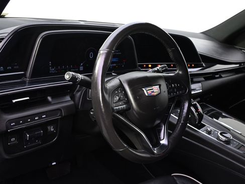 Used 2021 Cadillac Escalade ESV Sport image 11