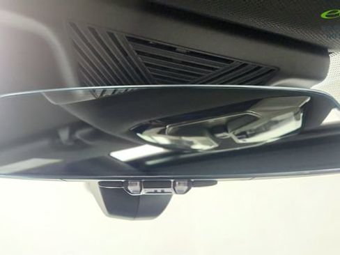 Used 2027 BMW 530i w/ M Sport Package RWD image 71