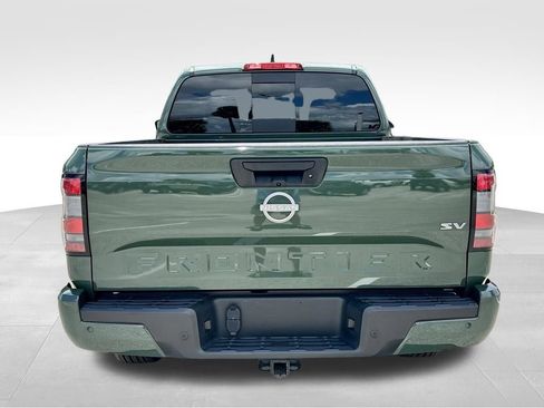 Used 2024 Nissan Frontier SV w/ SV Convenience Package RWD image 7