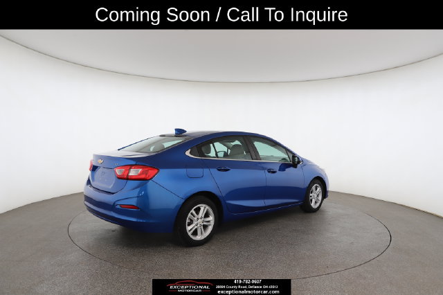 Used 2018 Chevrolet Cruze LT w/ Convenience Package FWD image 18