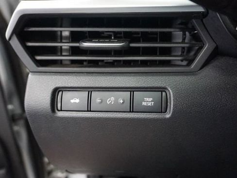 Used 2021 Nissan Altima 2.5 SR FWD image 18