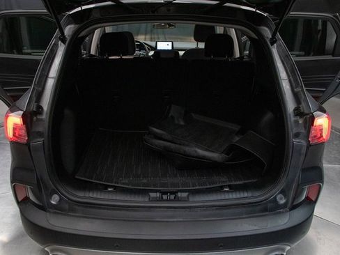 Used 2021 Ford Escape SE w/ Cold Weather Package image 19