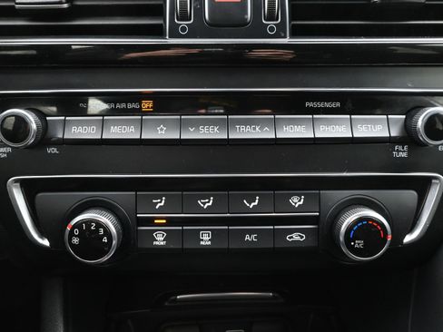 Used 2020 Kia Optima LX image 17