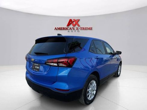 Used 2024 Chevrolet Equinox LS w/ LS Convenience Package FWD image 5