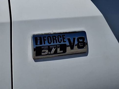 Used 2016 Toyota Tundra SR5 w/ TRD Off Road Package image 30