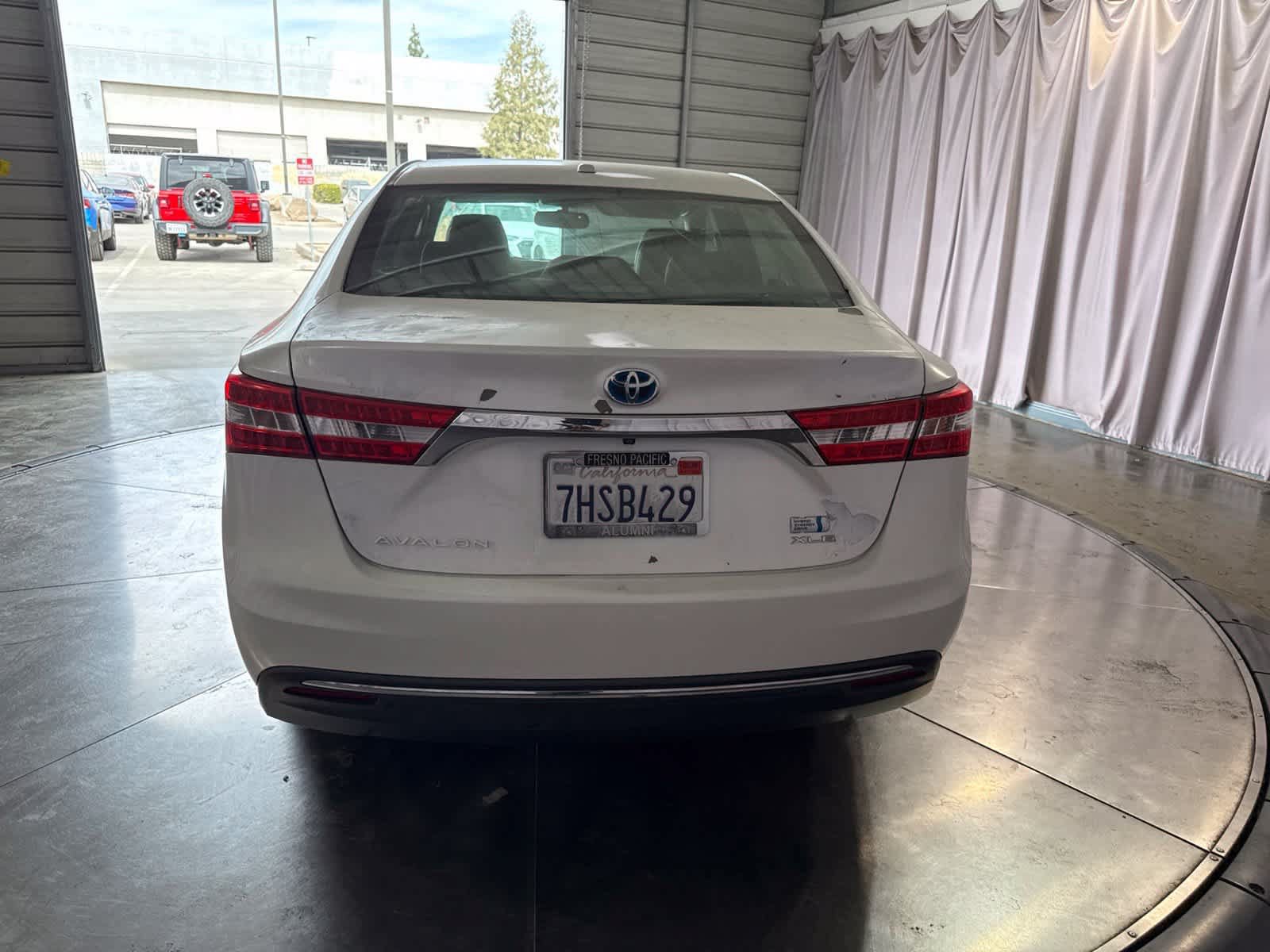 Used 2014 Toyota Avalon XLE Premium FWD image 6