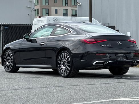 Certified 2025 Mercedes-Benz CLE 300 4MATIC Coupe image 3