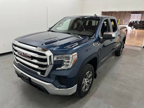 Used 2019 GMC Sierra 1500 SLE w/ SLE Value Package AWD/4WD image 22