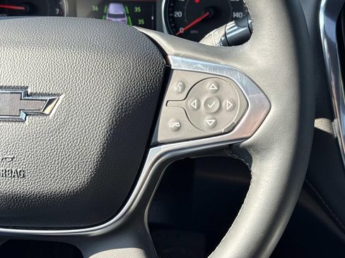 Used 2023 Chevrolet Traverse RS AWD/4WD image 9