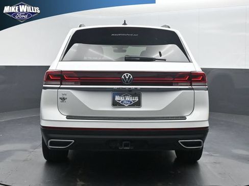 Used 2026 Volkswagen Atlas SE FWD image 6