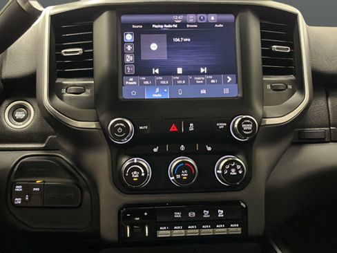 Used 2022 RAM 2500 Big Horn w/ Level A Equipment Group AWD/4WD image 12