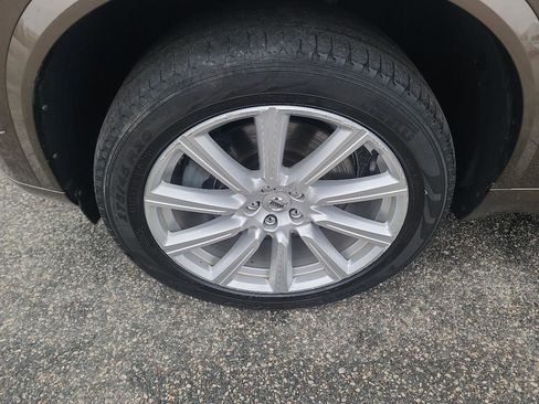 Used 2016 Volvo XC90 T8 Inscription w/ Vision Package image 25