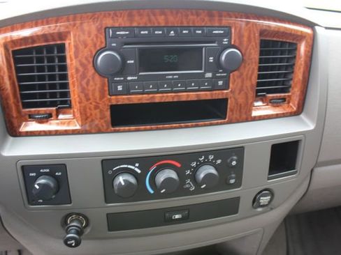 Used 2006 Dodge Ram 3500 Truck SLT w/ Light Group AWD/4WD image 18