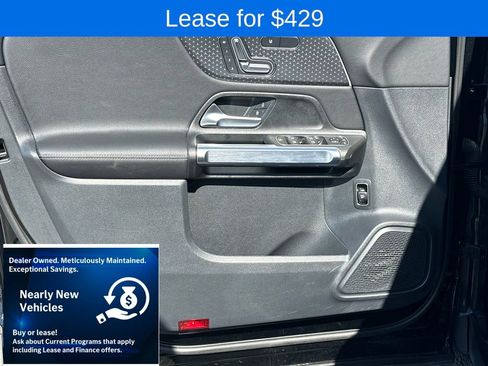 Used 2025 Mercedes-Benz GLB 250 4MATIC image 26