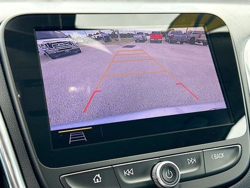 Used 2020 Chevrolet Equinox Premier w/ Premier Redline Edition FWD image 13