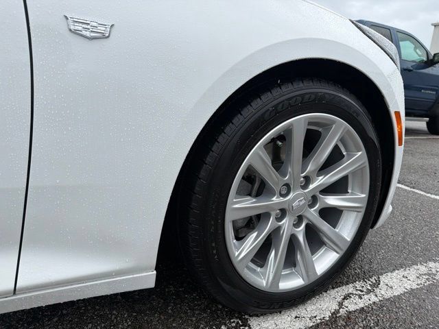 Used 2020 Cadillac CT5 Luxury w/ Cold Weather Package RWD image 6