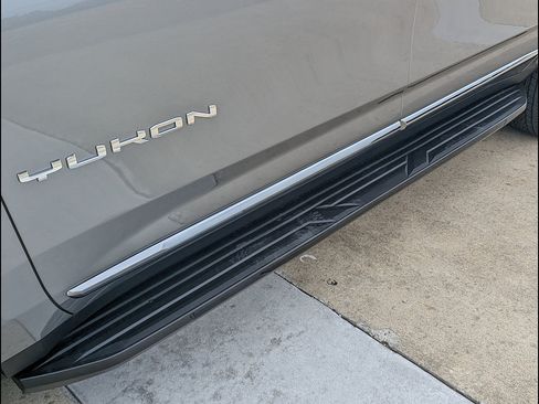New 2026 GMC Yukon XL Elevation w/ LPO, Floor Liner Package AWD/4WD image 11