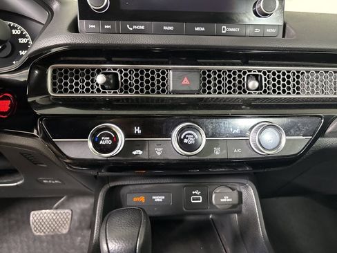 Used 2024 Honda Civic LX image 16